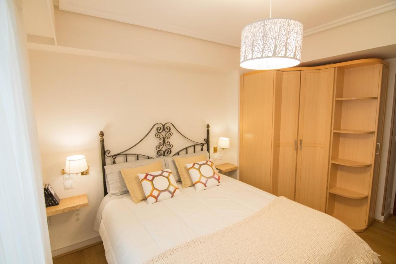Itzurun Etxea Appartement Zumaia Buitenkant foto